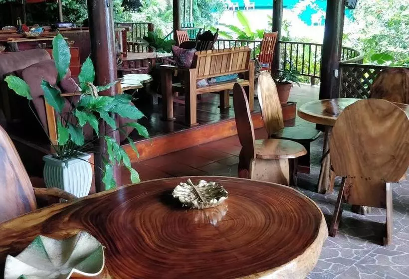 Hotelli Manuel Antonio Park House  Adults Only