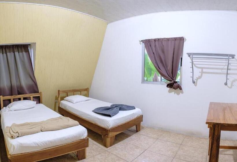 בית מלון כפרי Mapi's Cabins