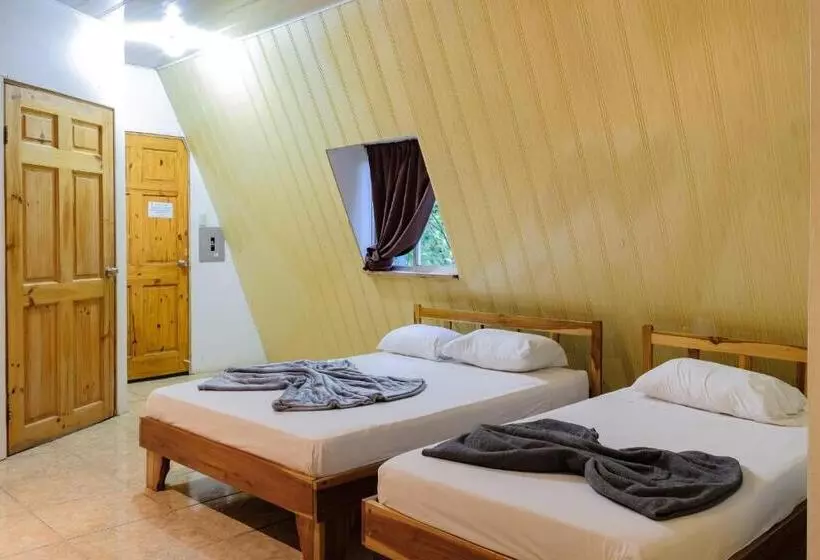 Hotelli Mapi's Cabins