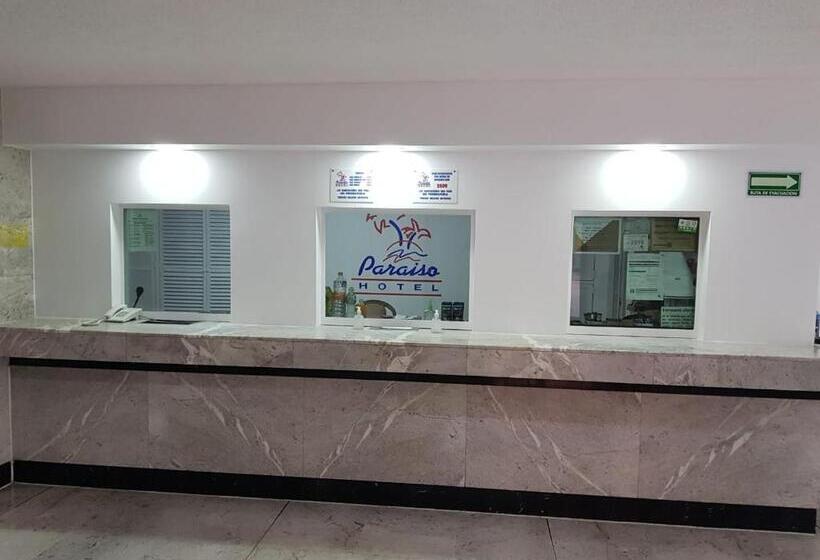 ホテル Paraiso