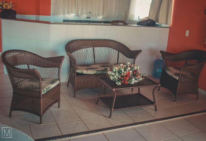 Отель Residencial Do Mirante