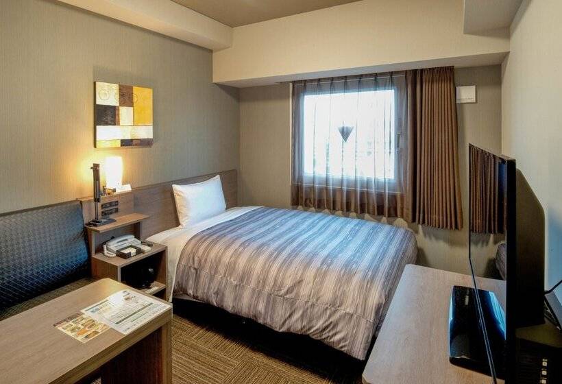 בית מלון כפרי Route Inn Takamatsu Yashima