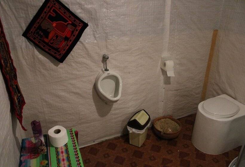 ホテル Titicaca Floating Lodge