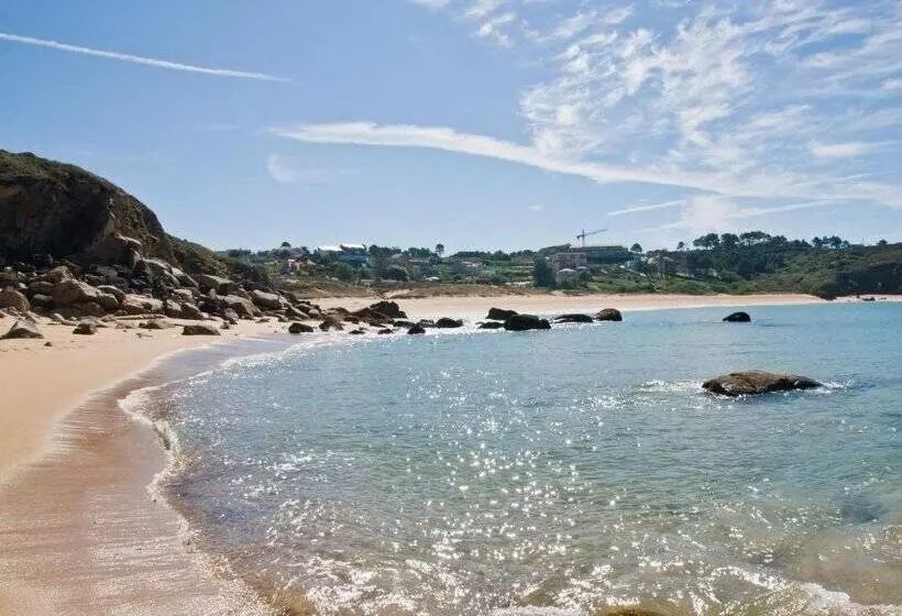 Apartamentos Pedras Negras Grove 3000