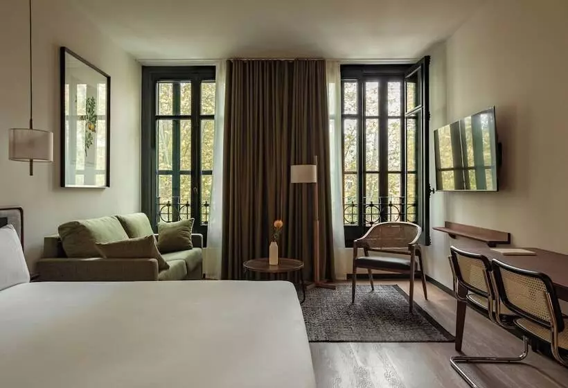 Batimont Suites & Apartments