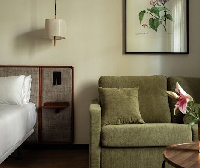 Batimont Suites & Apartments