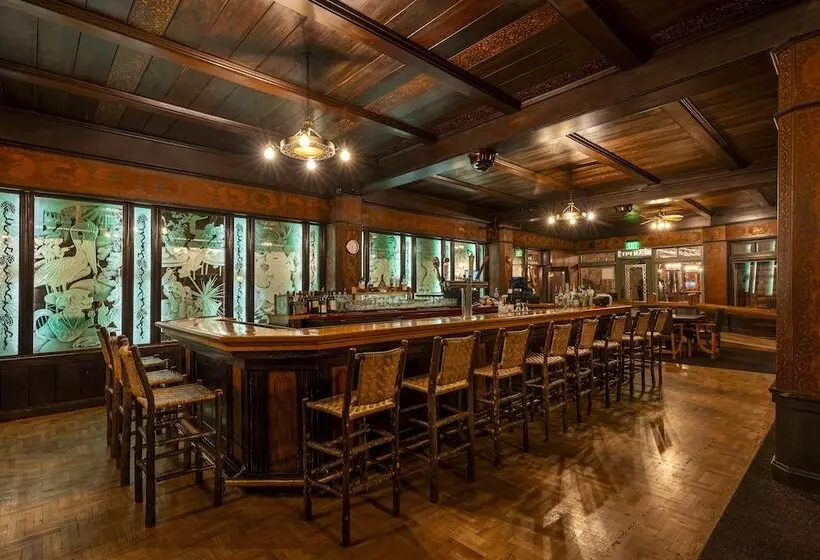 Hotelli Old Faithful Inn Inside The Park