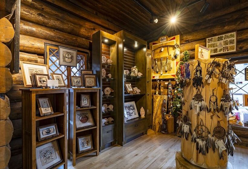 فندق Old Faithful Inn Inside The Park