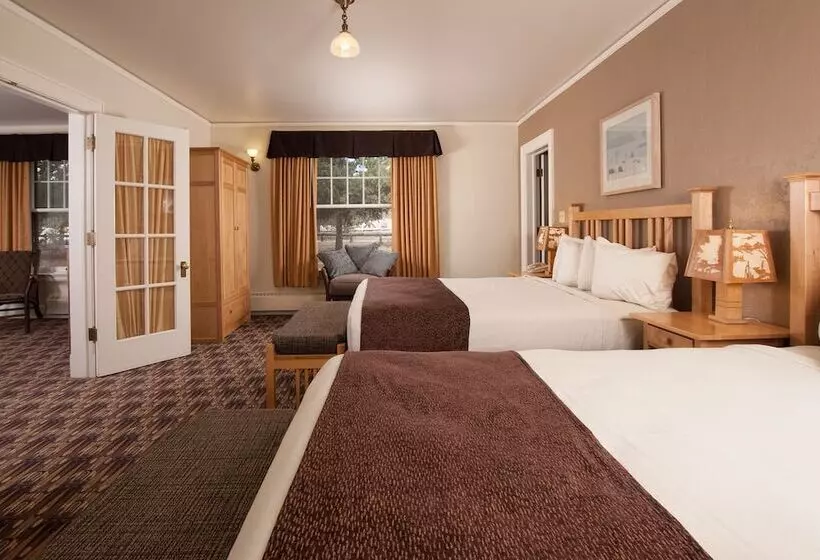 Hotelli Old Faithful Inn Inside The Park