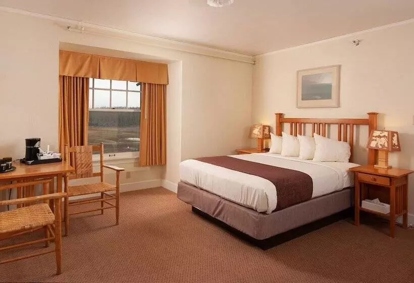 Hotelli Old Faithful Inn Inside The Park