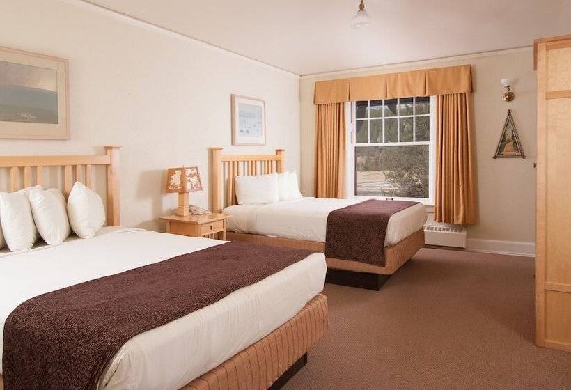 فندق Old Faithful Inn Inside The Park