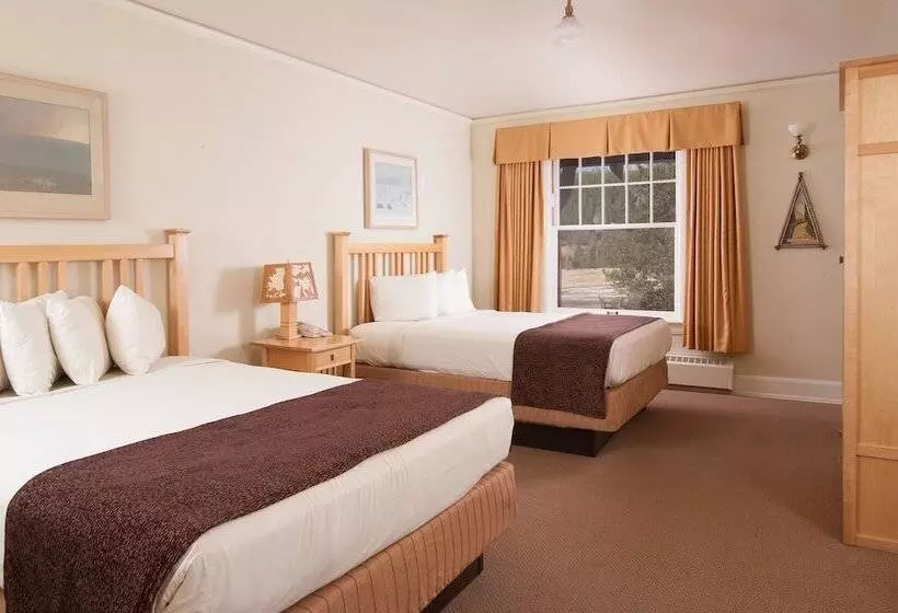 Hotelli Old Faithful Inn Inside The Park