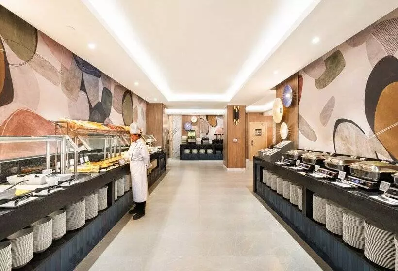 Hotel Riu Plaza Toronto