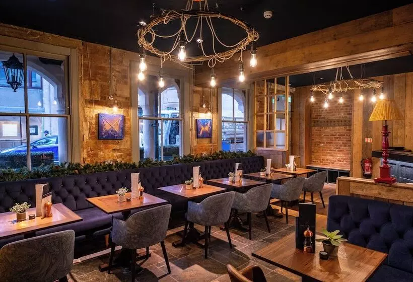 ホテル The Stroud