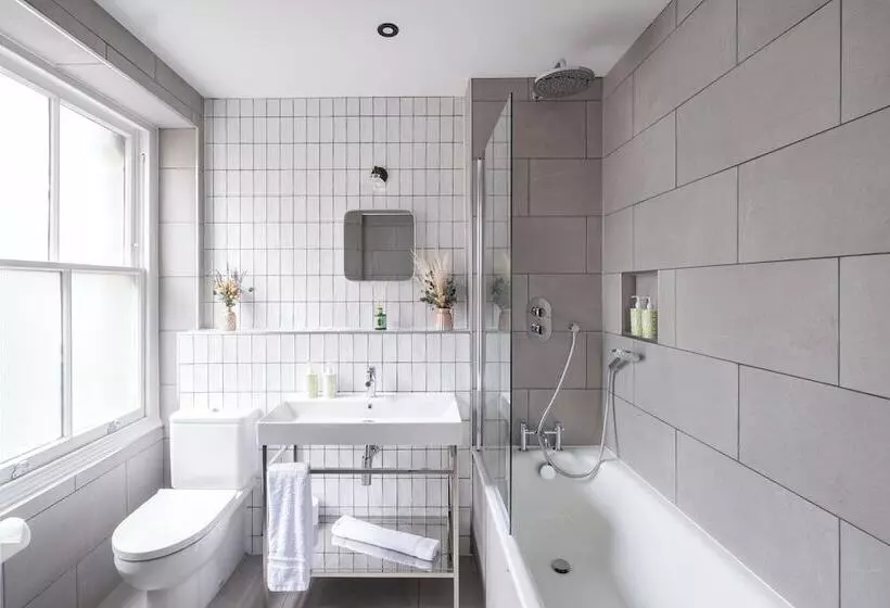 ホテル The Stroud