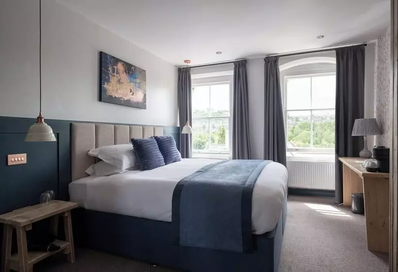 ホテル The Stroud