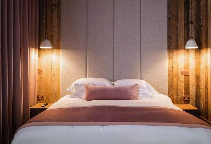 ホテル The Stroud