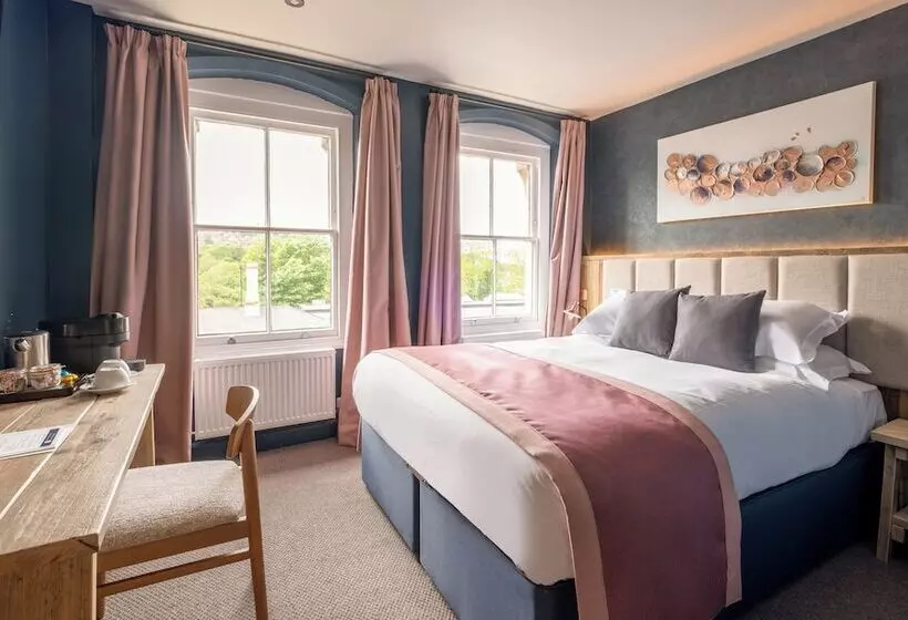 ホテル The Stroud