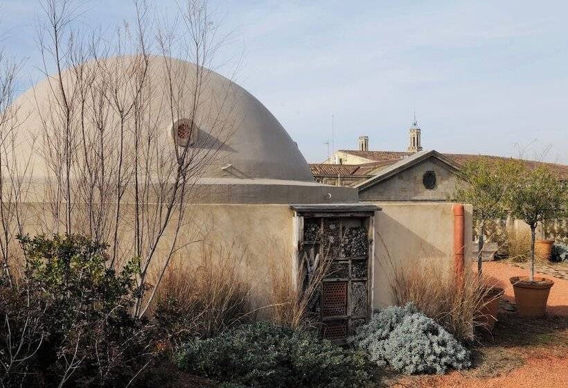 Hostal Porxos Garden