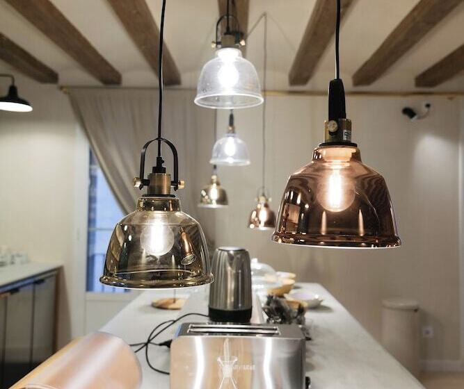 Hostal Porxos Garden