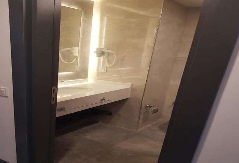 Hotel Clover Magic Park Side