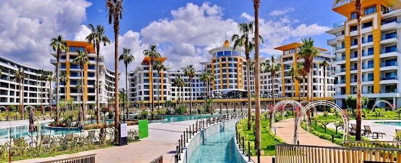 هتل Wyndham Alanya