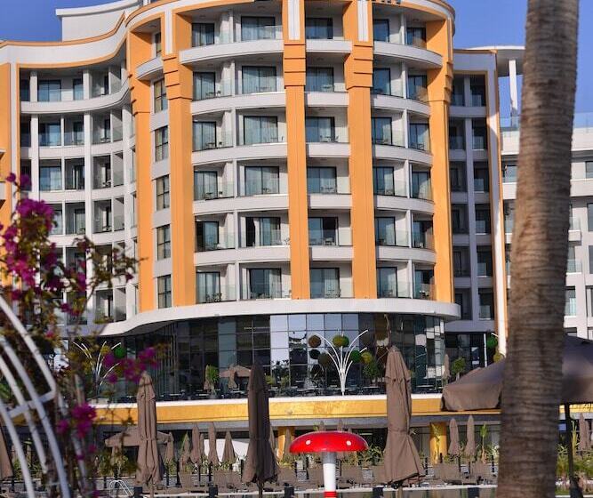 هتل Wyndham Alanya