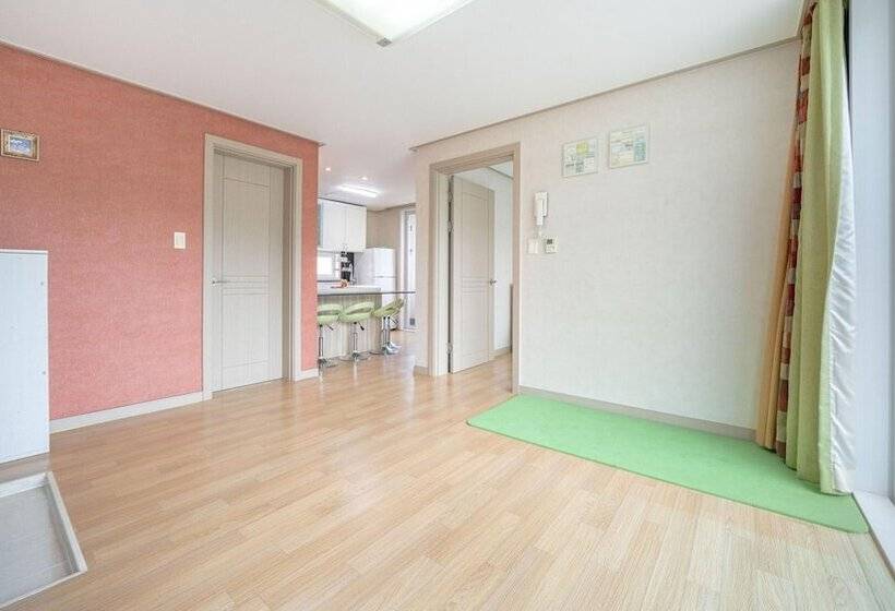 Gapyeong Applerotgi Pension