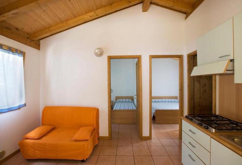 هتل Camping Village Africa