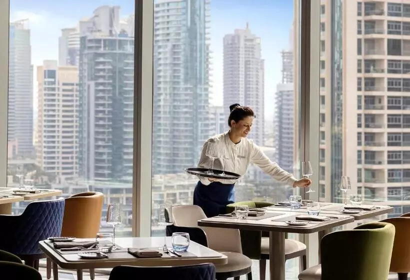 هتل Ciel Dubai Marina, Vignette Collection by IHG