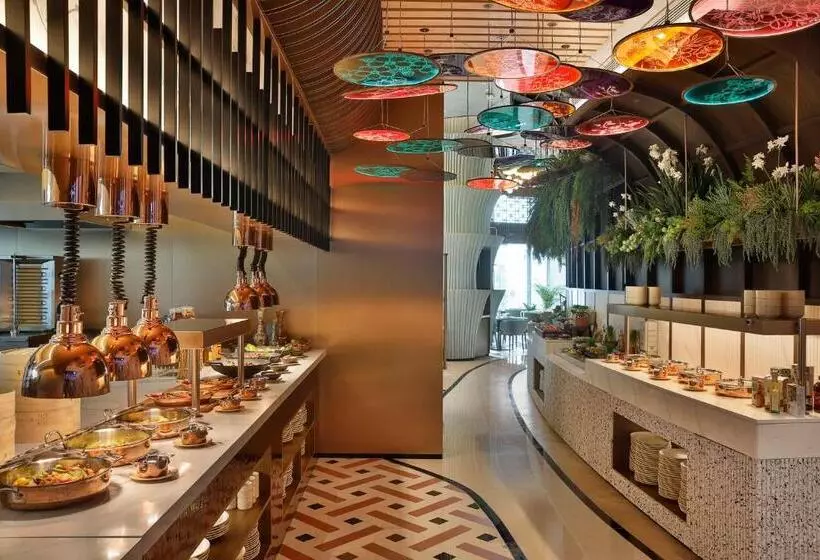 هتل Ciel Dubai Marina, Vignette Collection by IHG