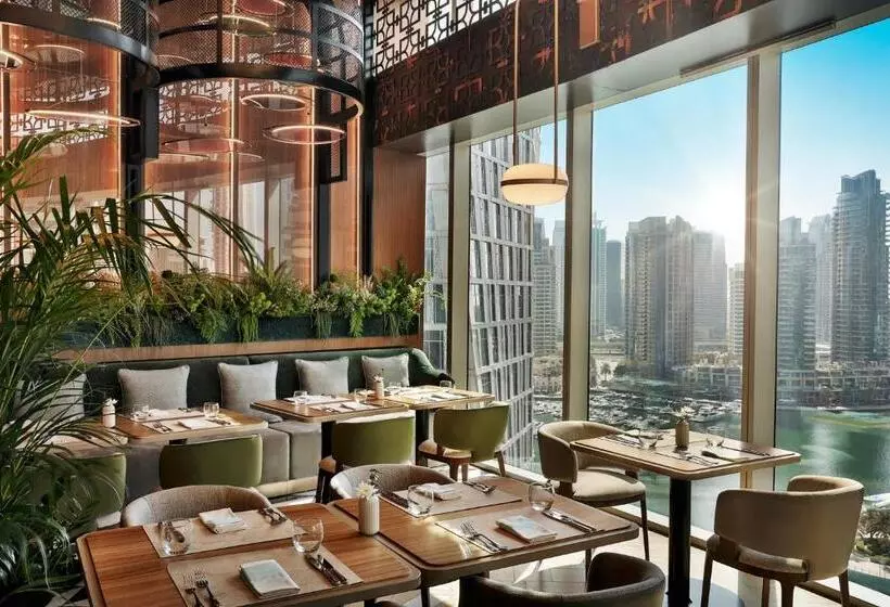 هتل Ciel Dubai Marina, Vignette Collection by IHG