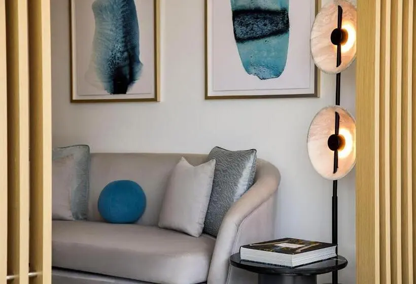 هتل Ciel Dubai Marina, Vignette Collection by IHG