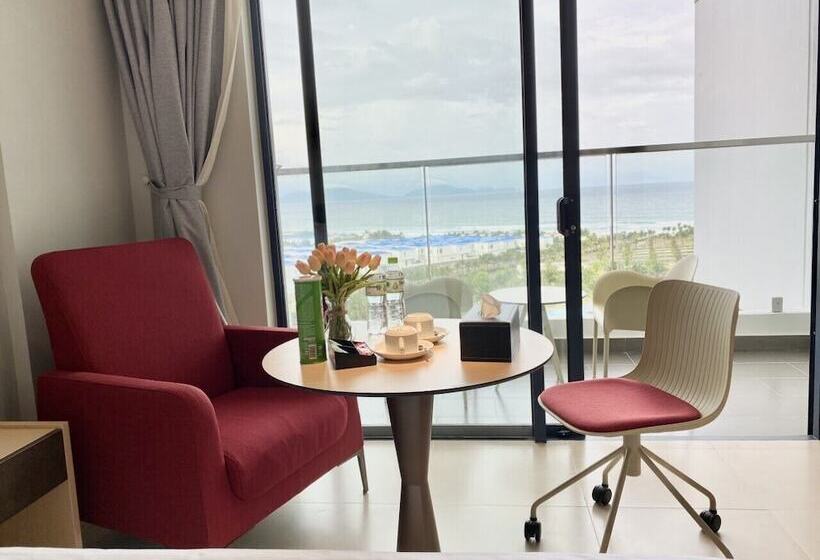 The Western Seaview Cam Ranh Condotel