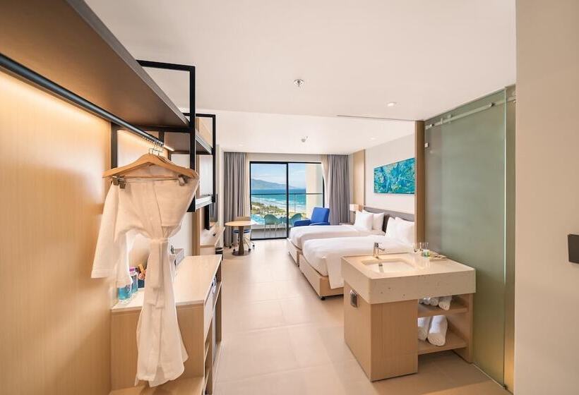 The Western Seaview Cam Ranh Condotel