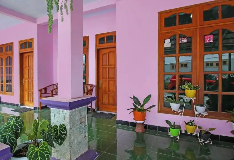Hotel Oyo 92629 Pondok Kawandya