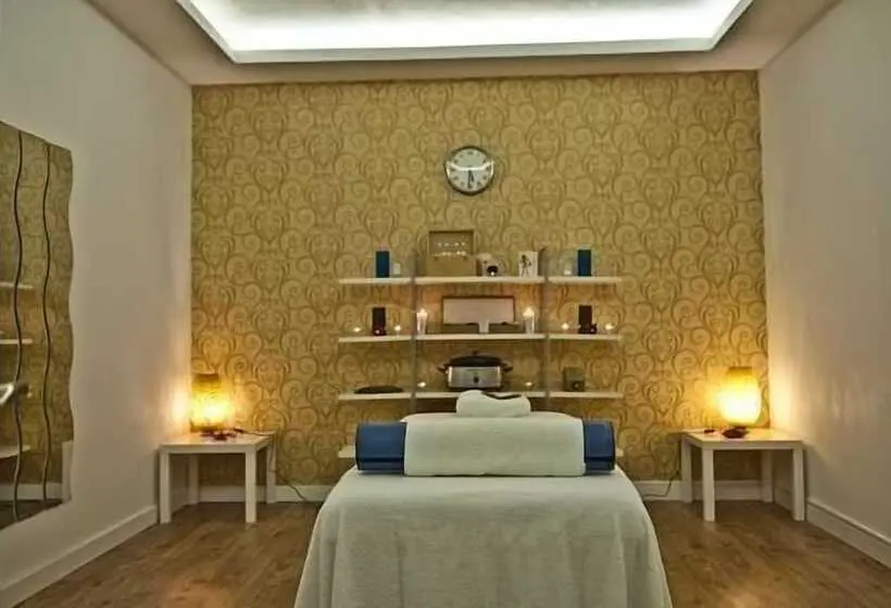 The Green Oasis Otel & Spa