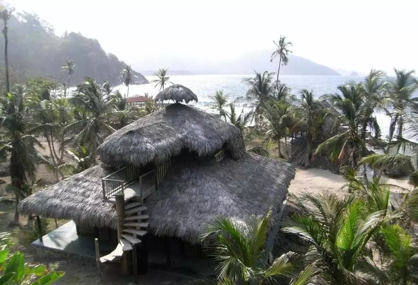 ホテル Bahia Lodge