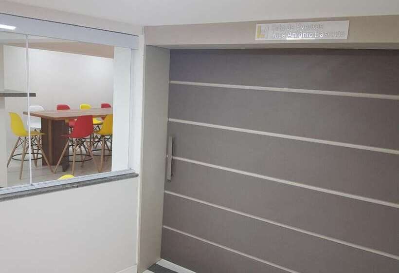 בית מלון כפרי Life