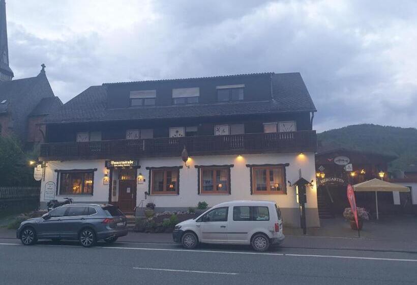 ホテル Restaurant Bauernstube