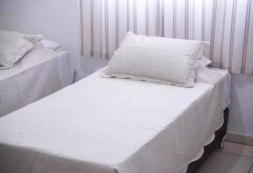 Hotelli Vila Real Dourados