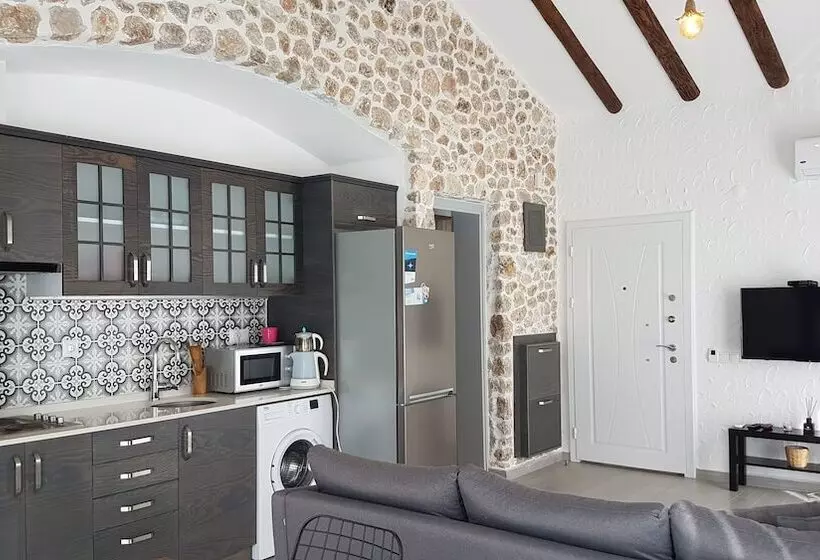 Z Exclusive Hotel And Villas