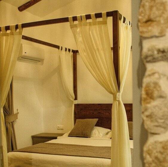 Z Exclusive Hotel And Villas