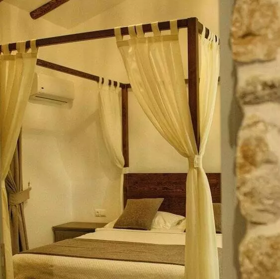 Z Exclusive Hotel And Villas