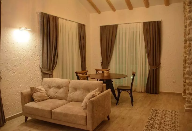 Z Exclusive Hotel And Villas