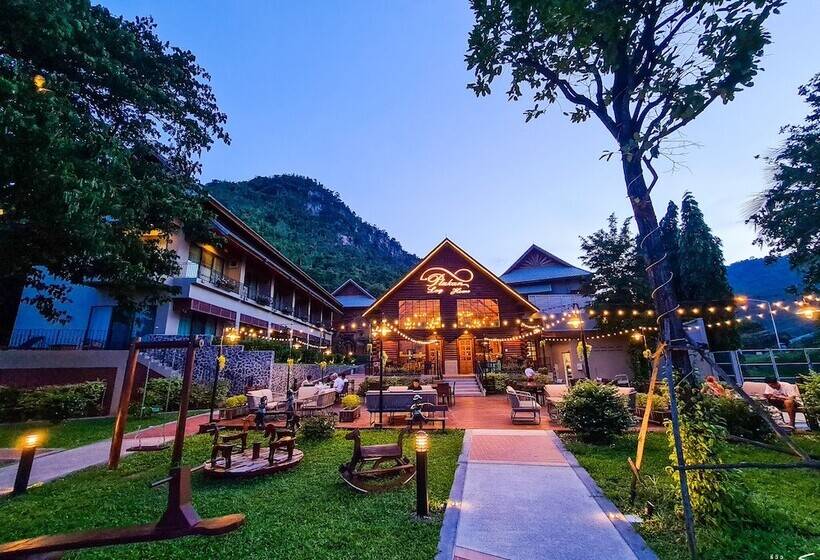 Plakan Resort