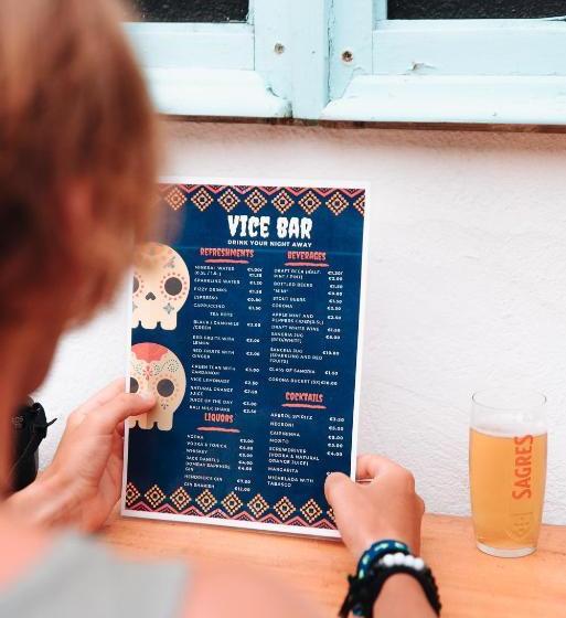 ユースホステル Kali Vice Surf Villa