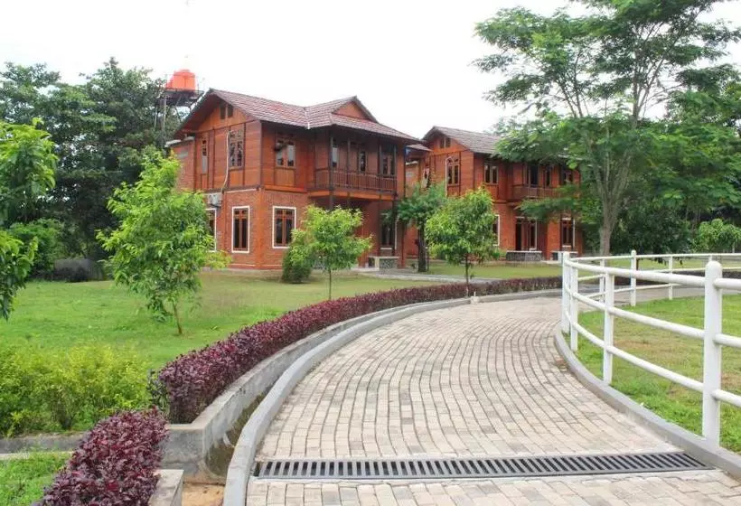 Apm Equestrian Resort
