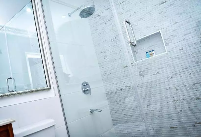 تختخواب و صبحانه Jamgolia Place