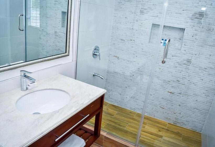 تختخواب و صبحانه Jamgolia Place